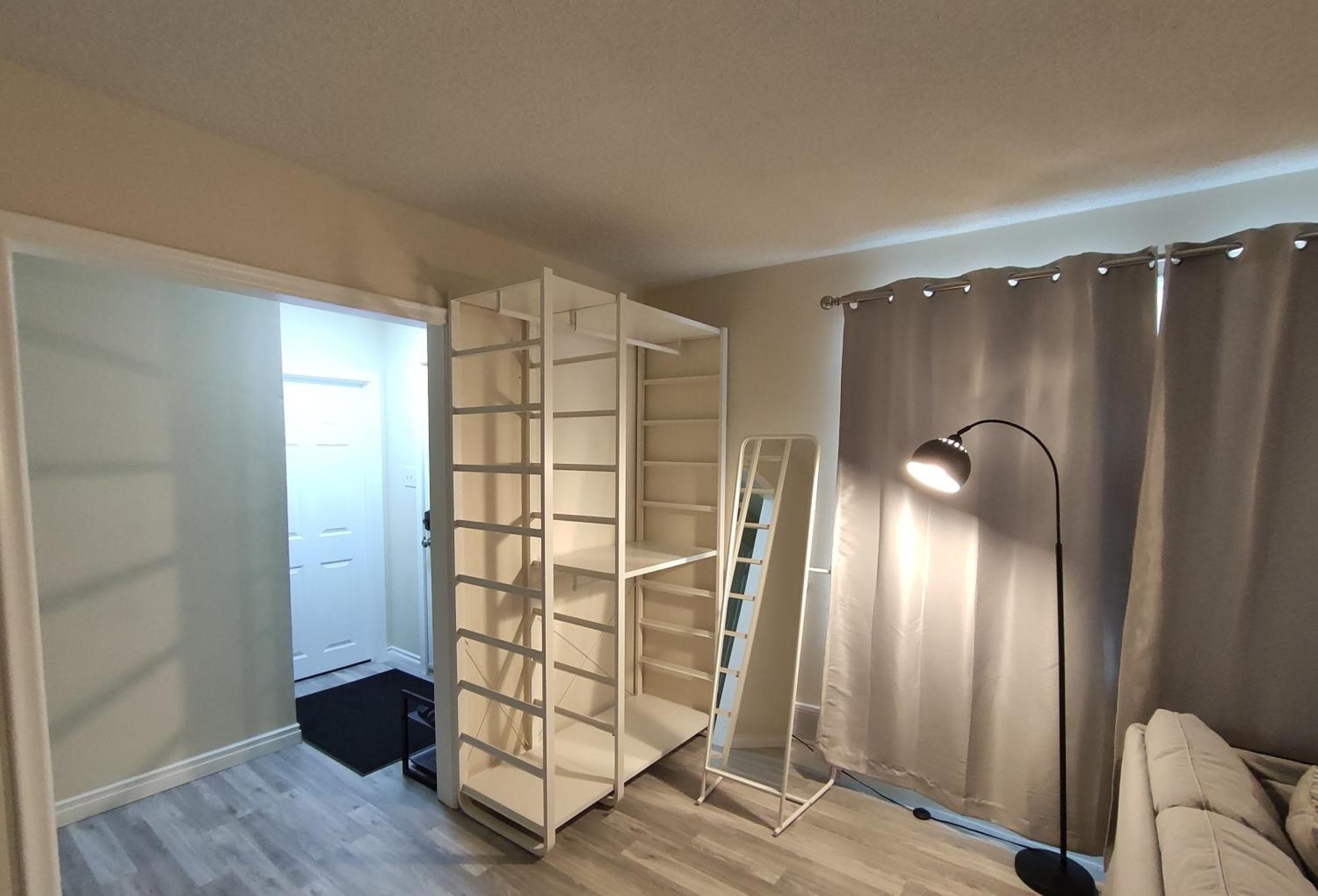 Uofc-Sait-Banff Trail-Suite A&B YYC Esterno foto